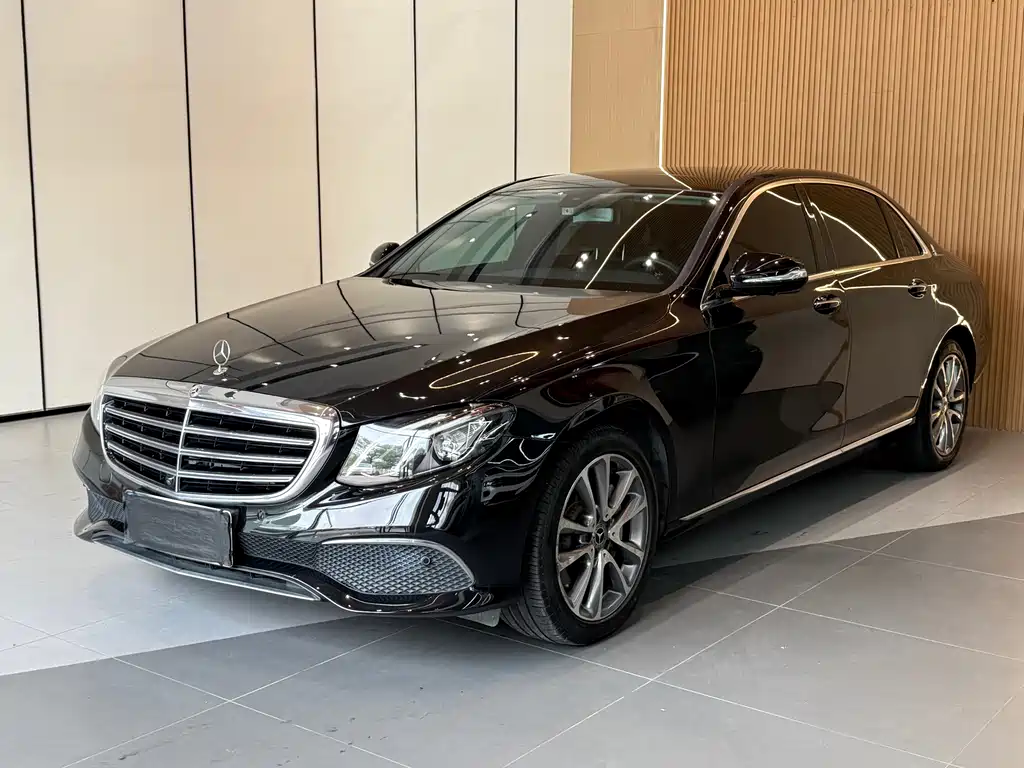 Mercedes-Benz E-Class 2018 — фото 1