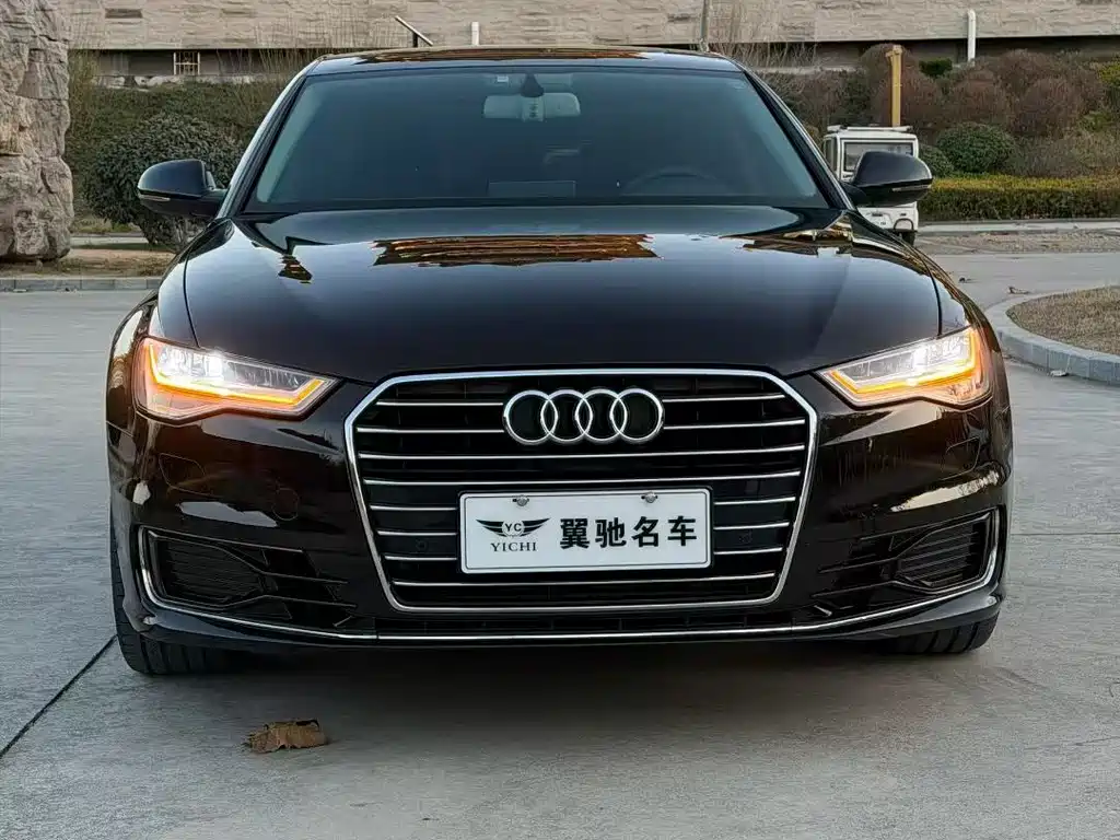 Audi A6L 2018 — фото 1