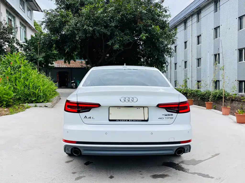Audi A4L 2018 — фото 6
