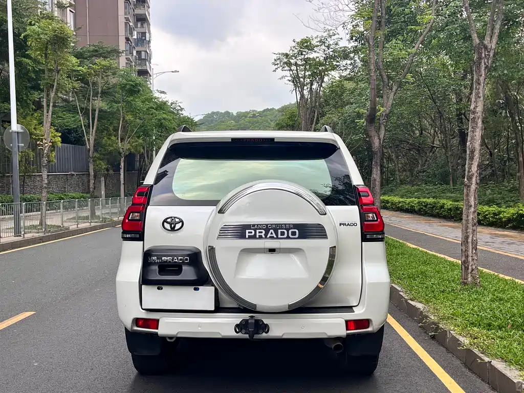 Toyota Prado 2018 — фото 17