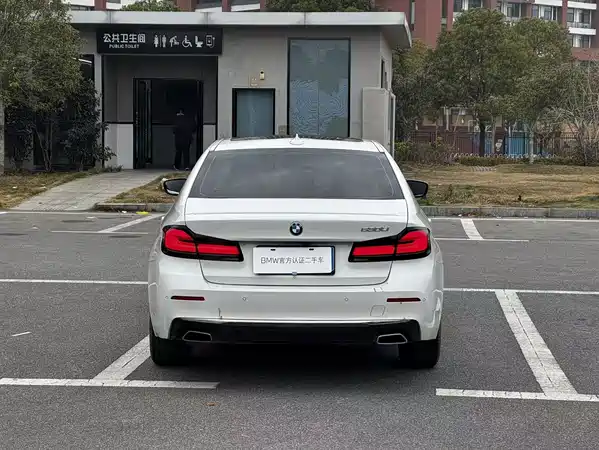 BMW 5 Series 2023