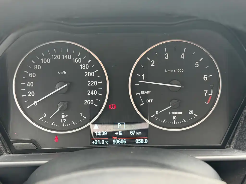 BMW 1 Series 2016 — фото 13