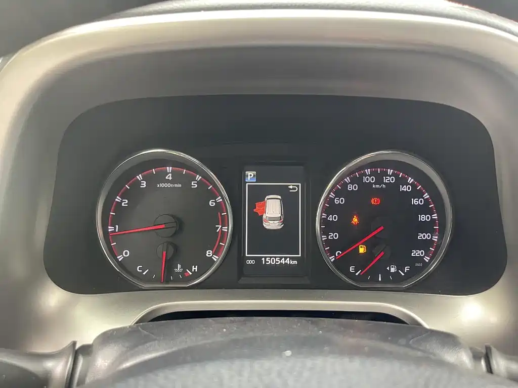 Toyota RAV4 2016 — фото 10