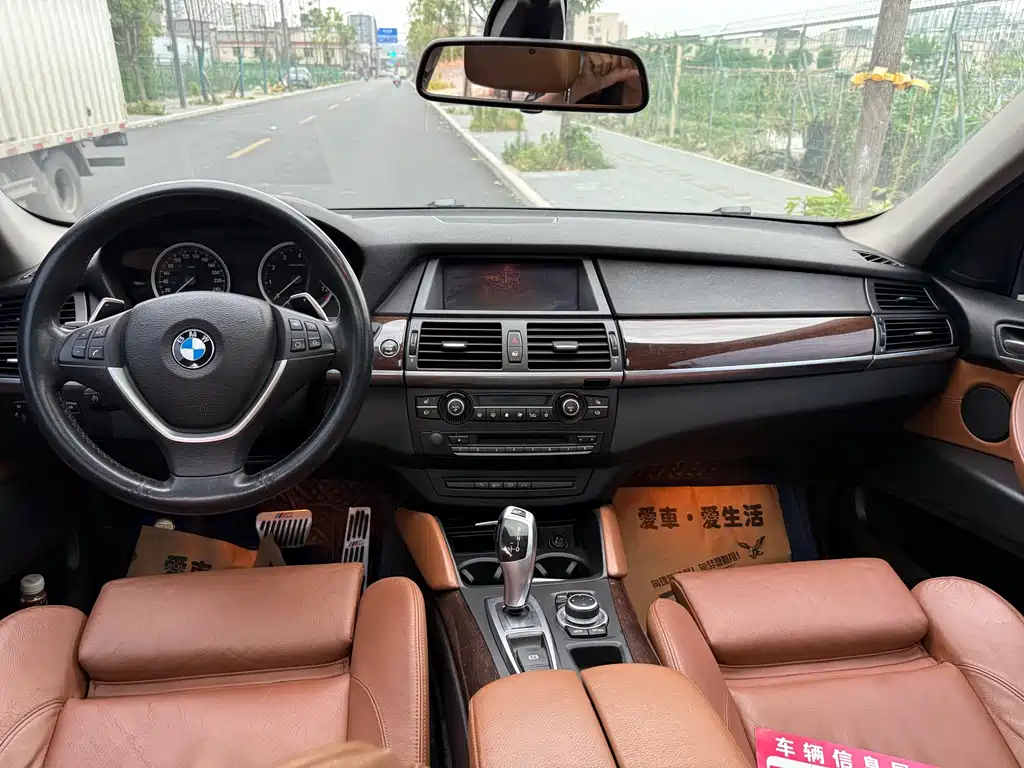 BMW X6 2014 — фото 12