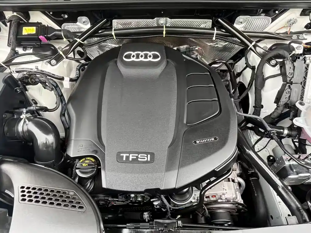 Audi Q5L 2023 — фото 14