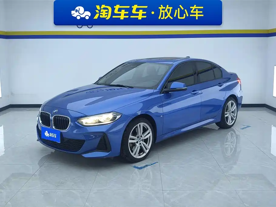 BMW 1 Series 2019 — фото 1