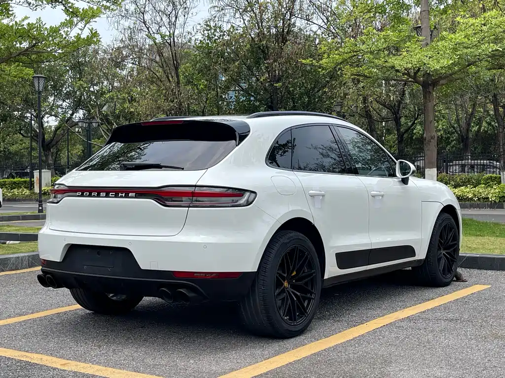 Porsche Macan 2019 — фото 4