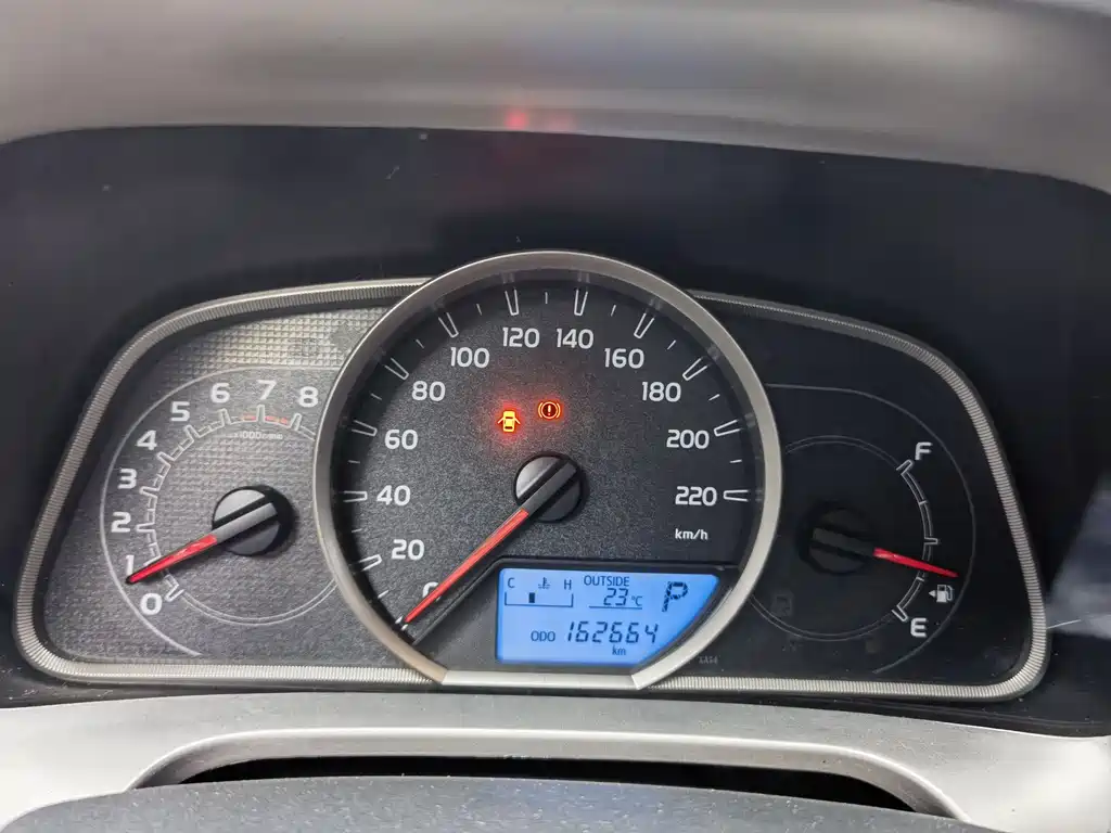 Toyota RAV4 2014 — фото 15