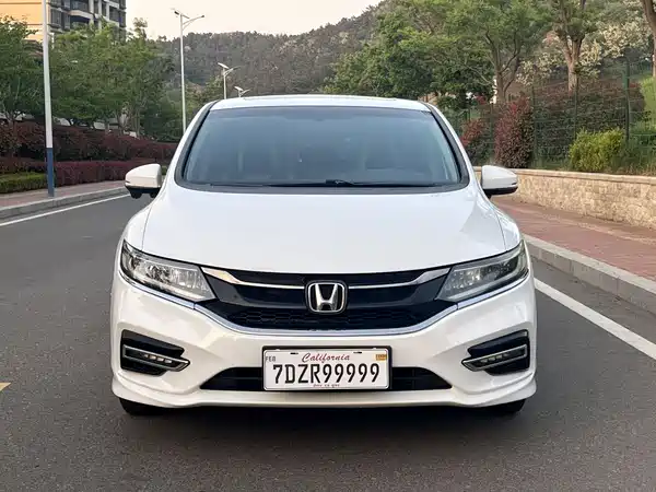Honda Jade 2017