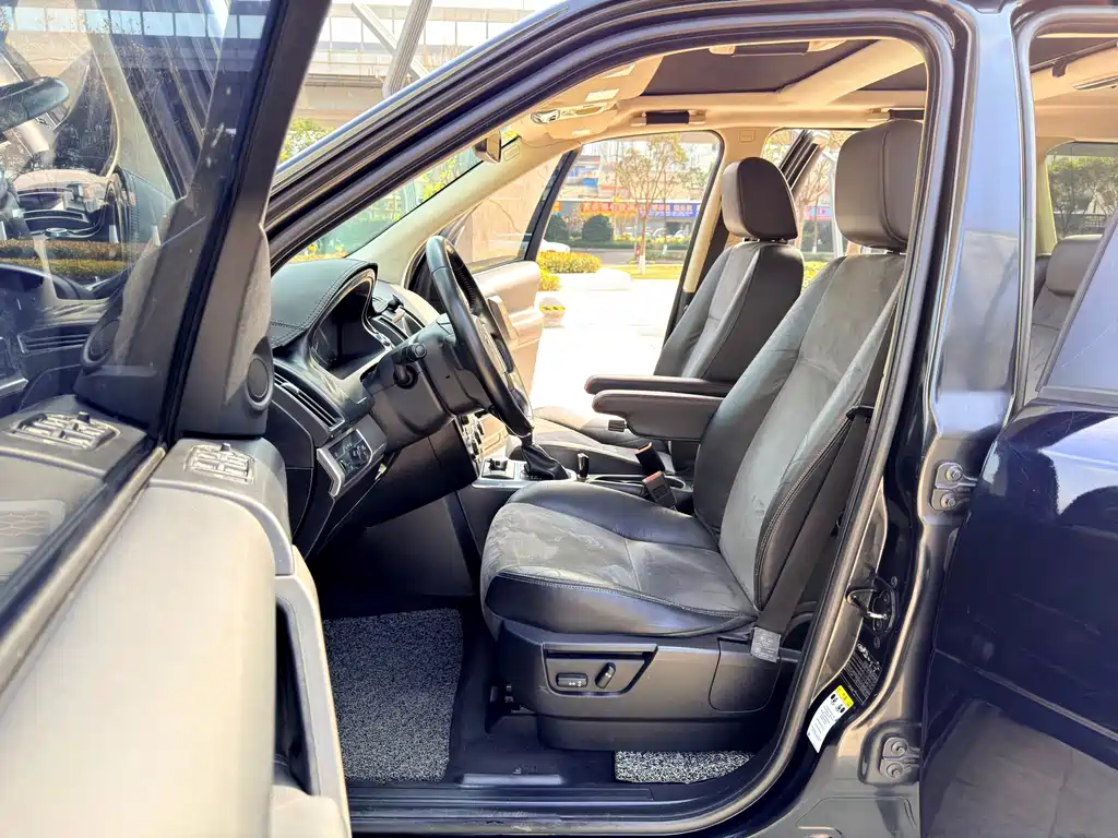 Land Rover Freelander 2 2010 — фото 4