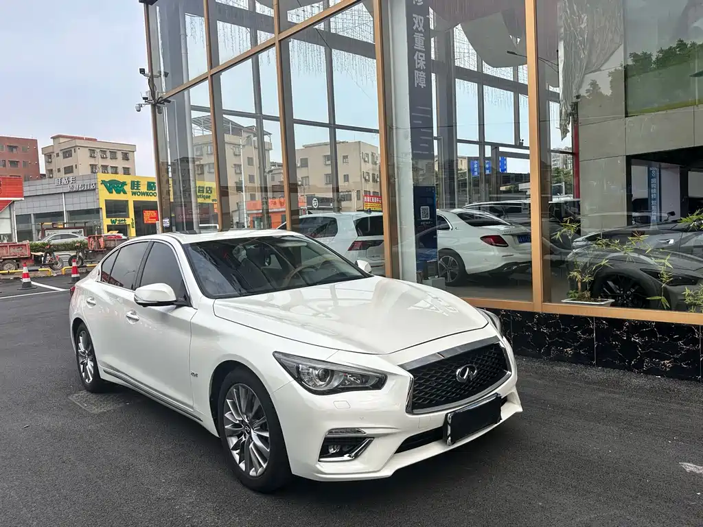 Infiniti Q50L 2019 — фото 3