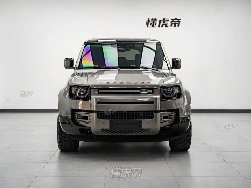 Land Rover Defender 2021 — фото 3