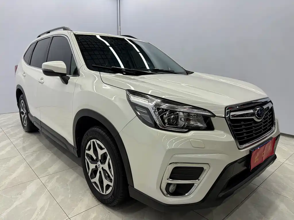 Subaru Forester 2021 — фото 3
