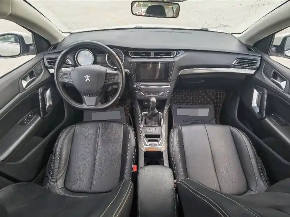 Peugeot 408 2015 — фото 2