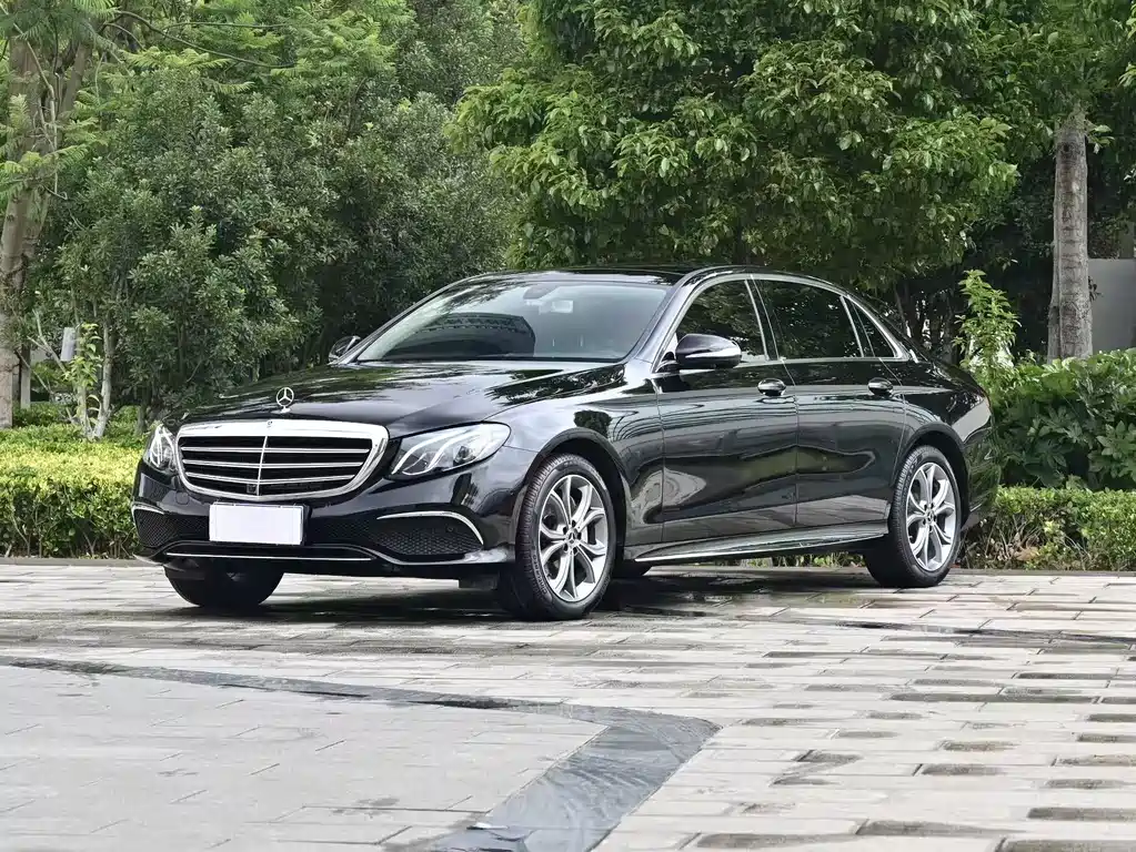Mercedes-Benz E-Class 2020 — фото 3