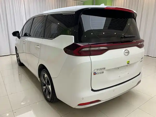 GAC Trumpchi M6 2022