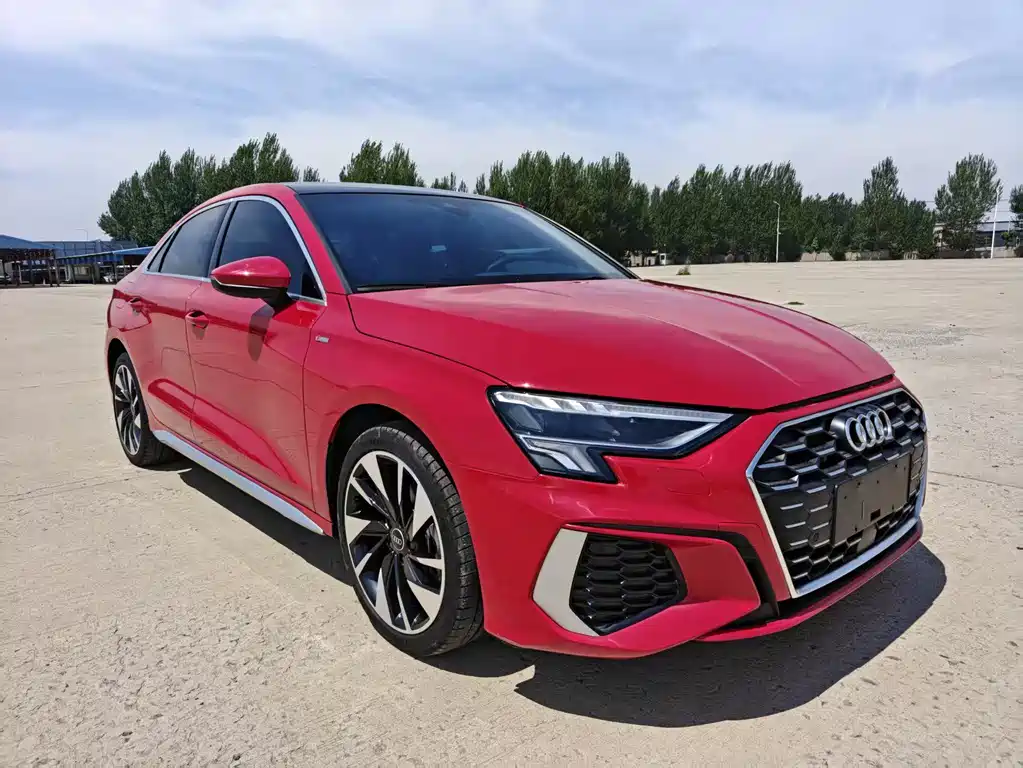 Audi A3 2023 — фото 3