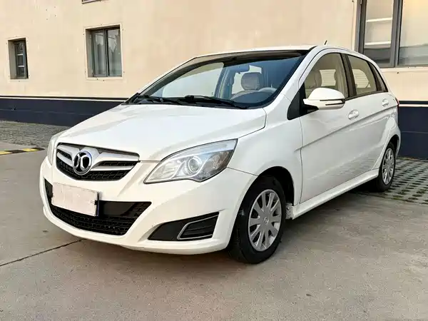 BAIC Motor E Series 2014