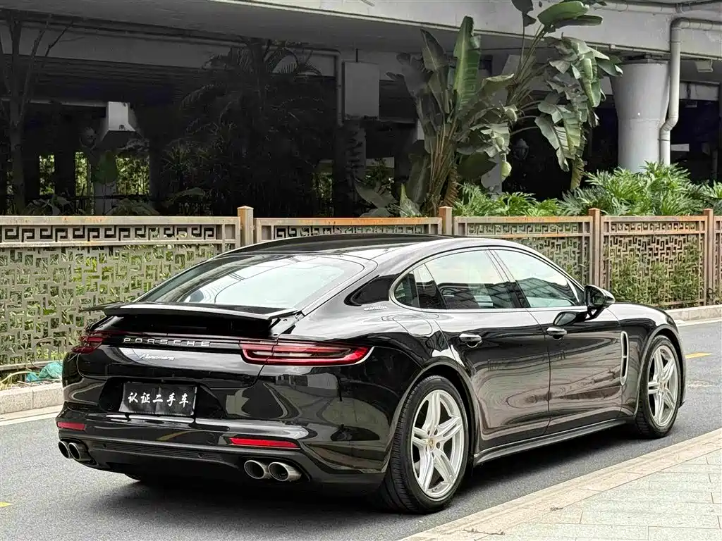 Porsche Panamera 2019 — фото 4