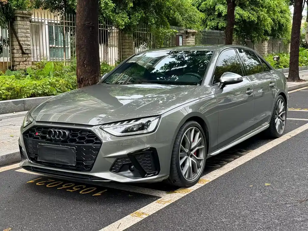 Audi S4 2024