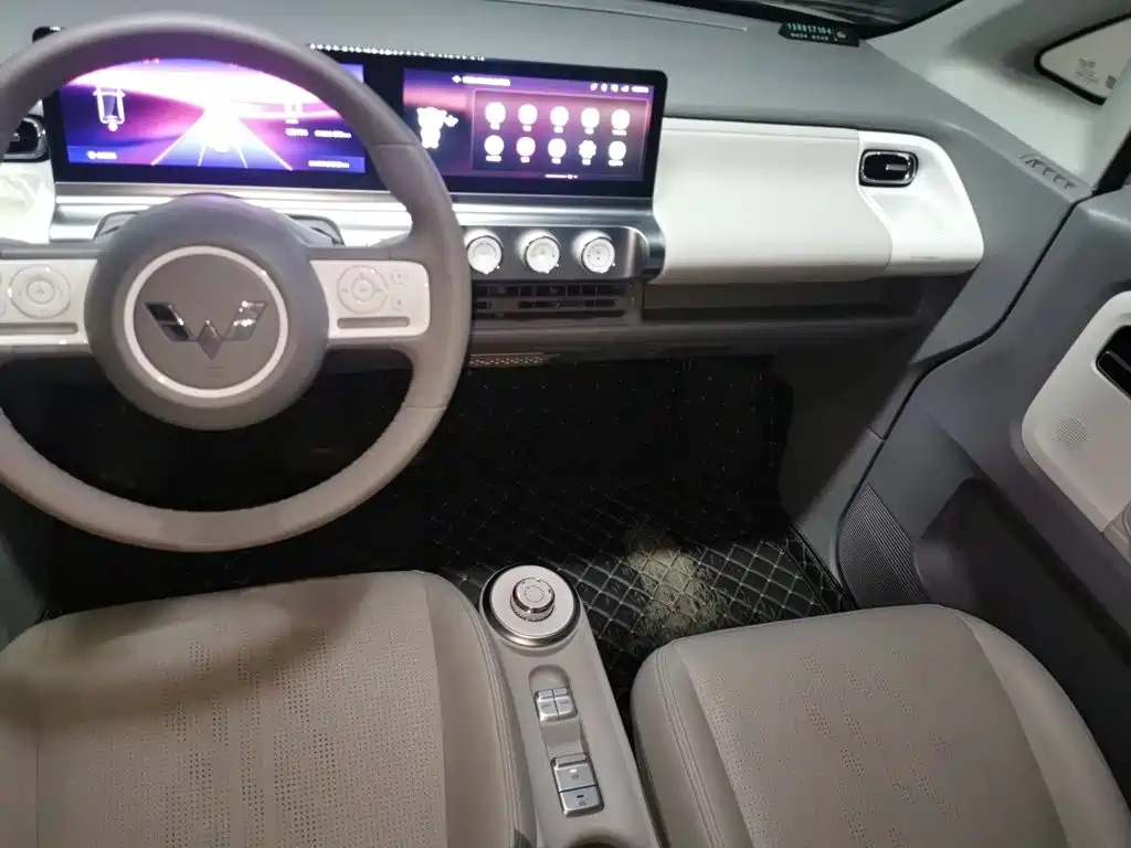 Wuling Air ev Clear Sky 2023 — фото 13