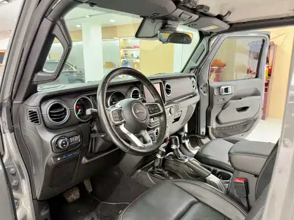 Jeep Wrangler New Energy 2021