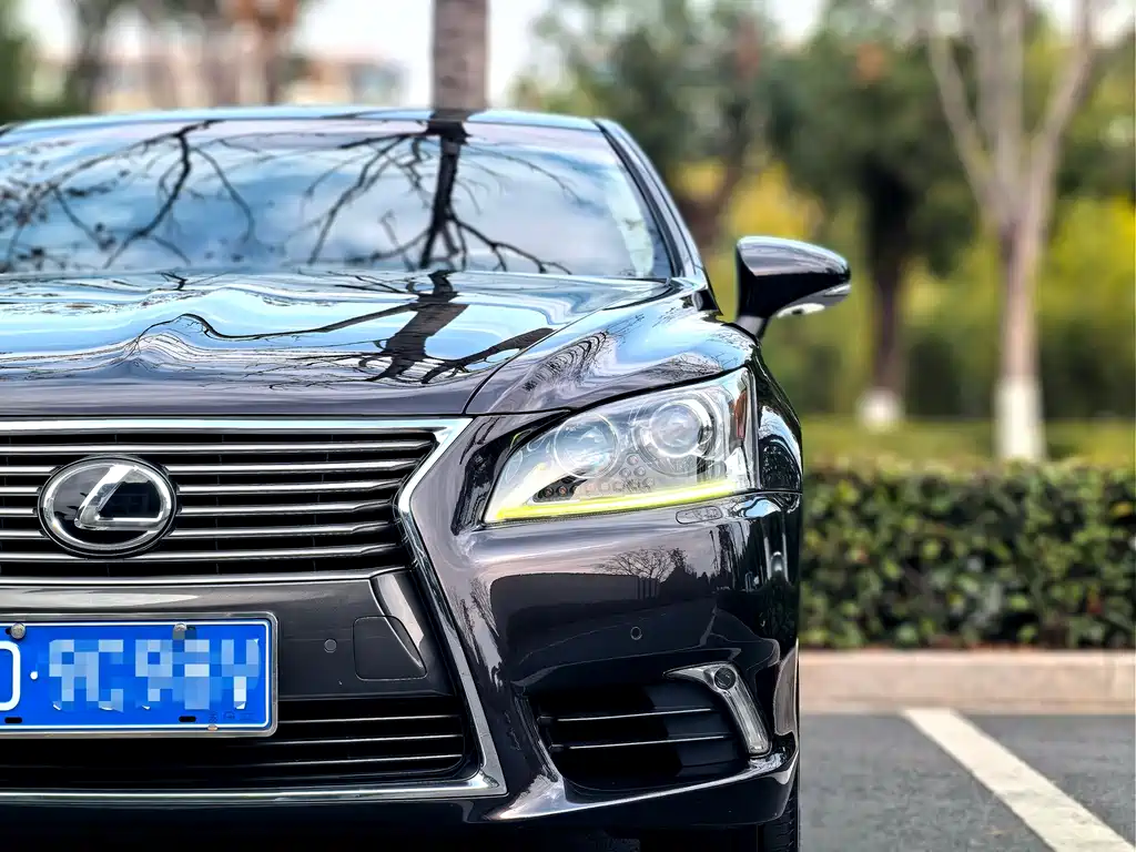 Lexus LS 2015 — фото 3