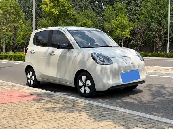 Wuling Hongguang MINIEV 2025