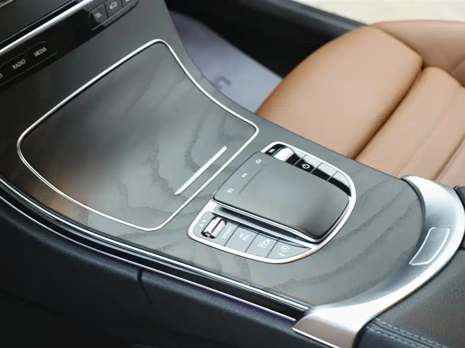 Mercedes-Benz C-Class 2019 — фото 14