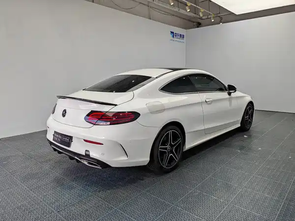 Mercedes-Benz C-Class 2019