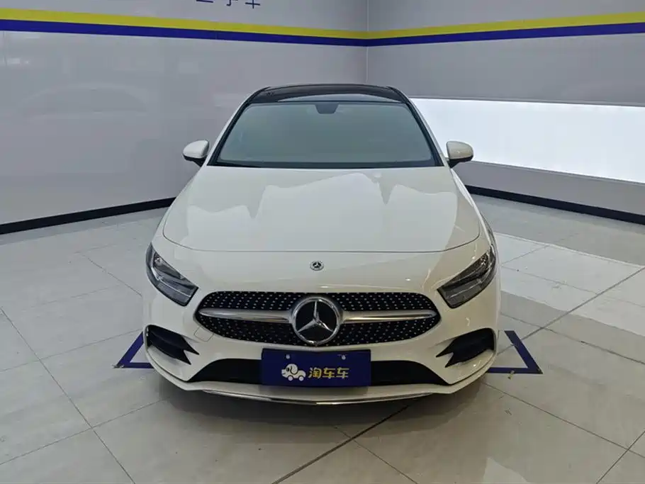 Mercedes-Benz A-Class 2021 — фото 2