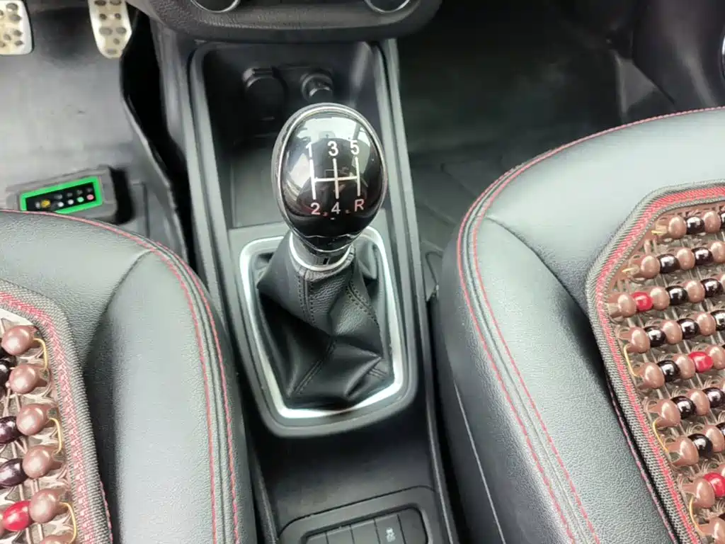 Haval H1 2015 — фото 14