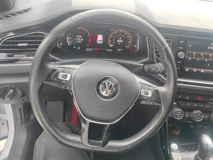 Volkswagen T-Roc 2020 — фото 15
