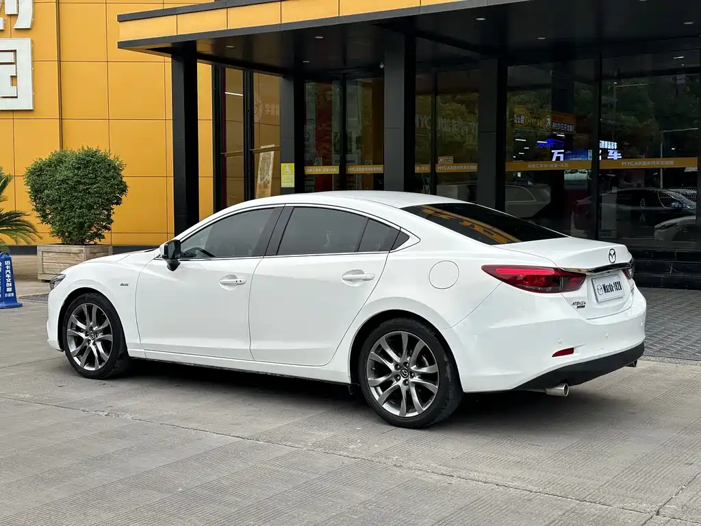 Mazda Atenza 2018 — фото 4