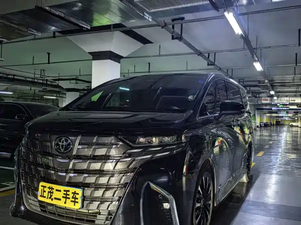Toyota Alphard 2024