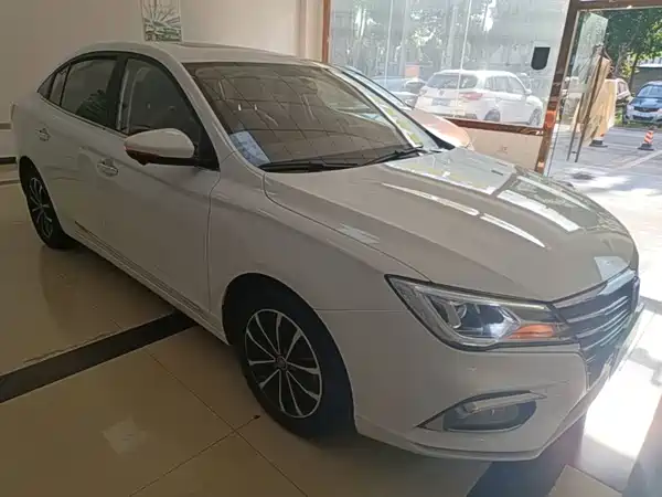 Roewe i5 2020
