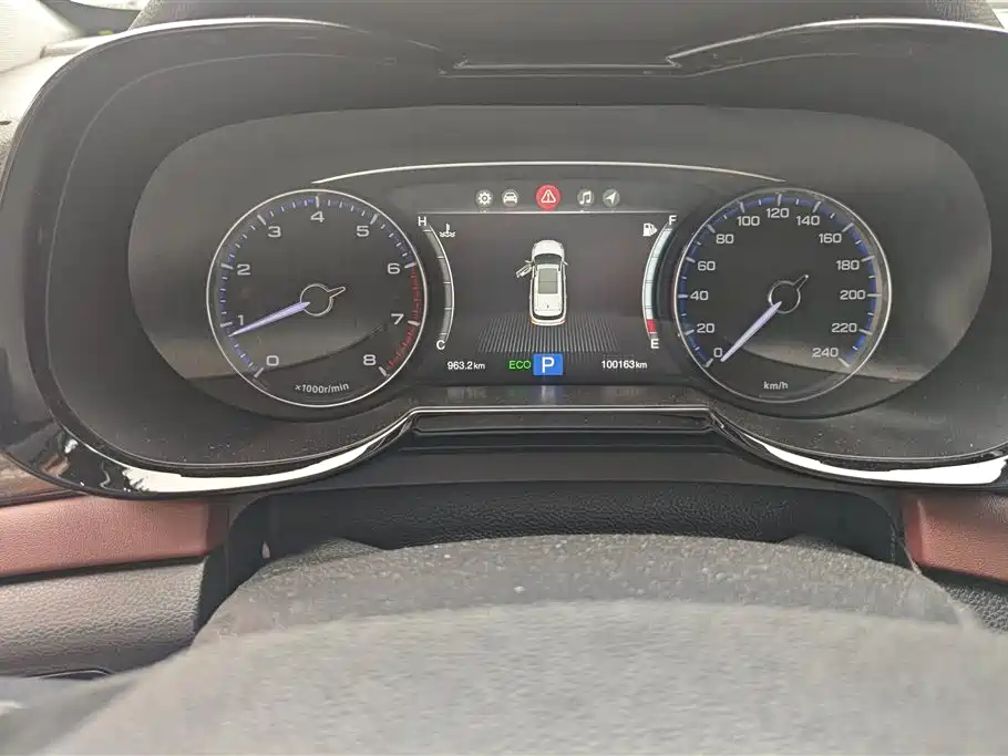 GAC Motor Trumpchi GS8 2017 — фото 14