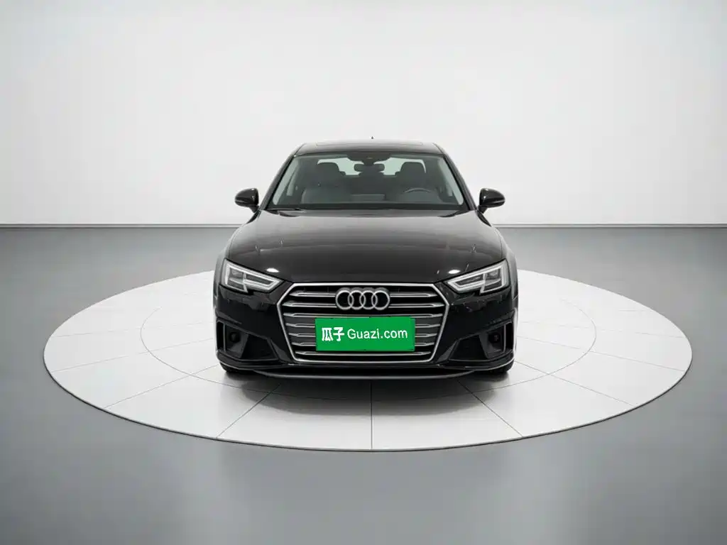 Audi A4L 2020