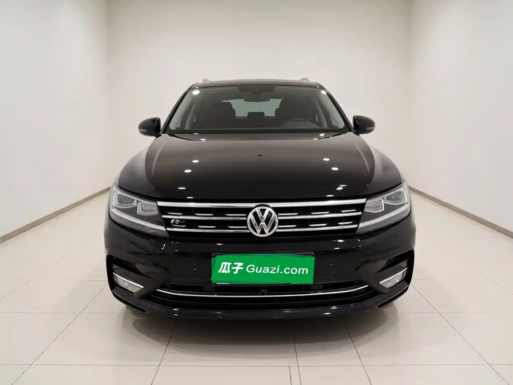 Volkswagen Tiguan L 2021 — фото 2