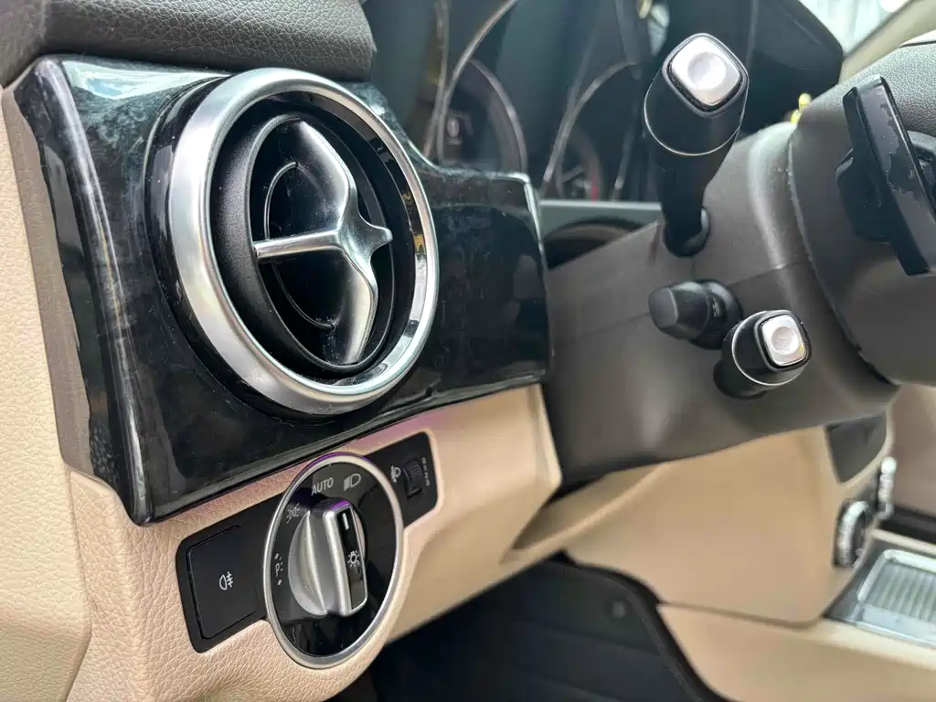Mercedes-Benz GLK-Class 2014 — фото 21