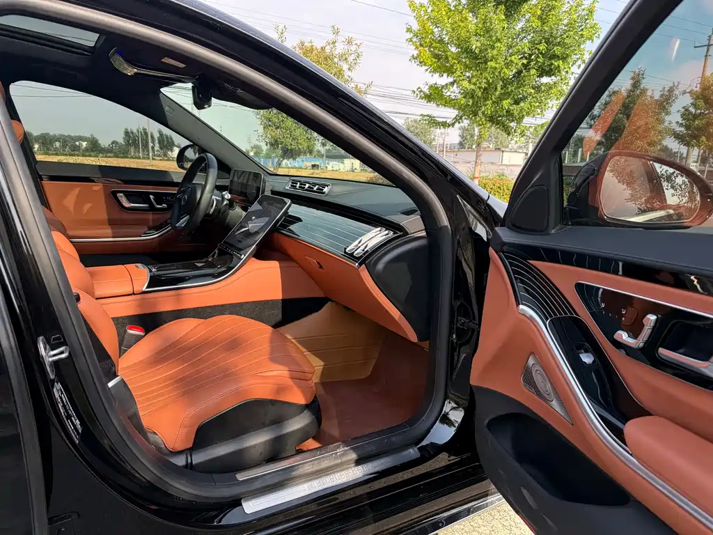 Mercedes-Benz S-Class 2023 — фото 6