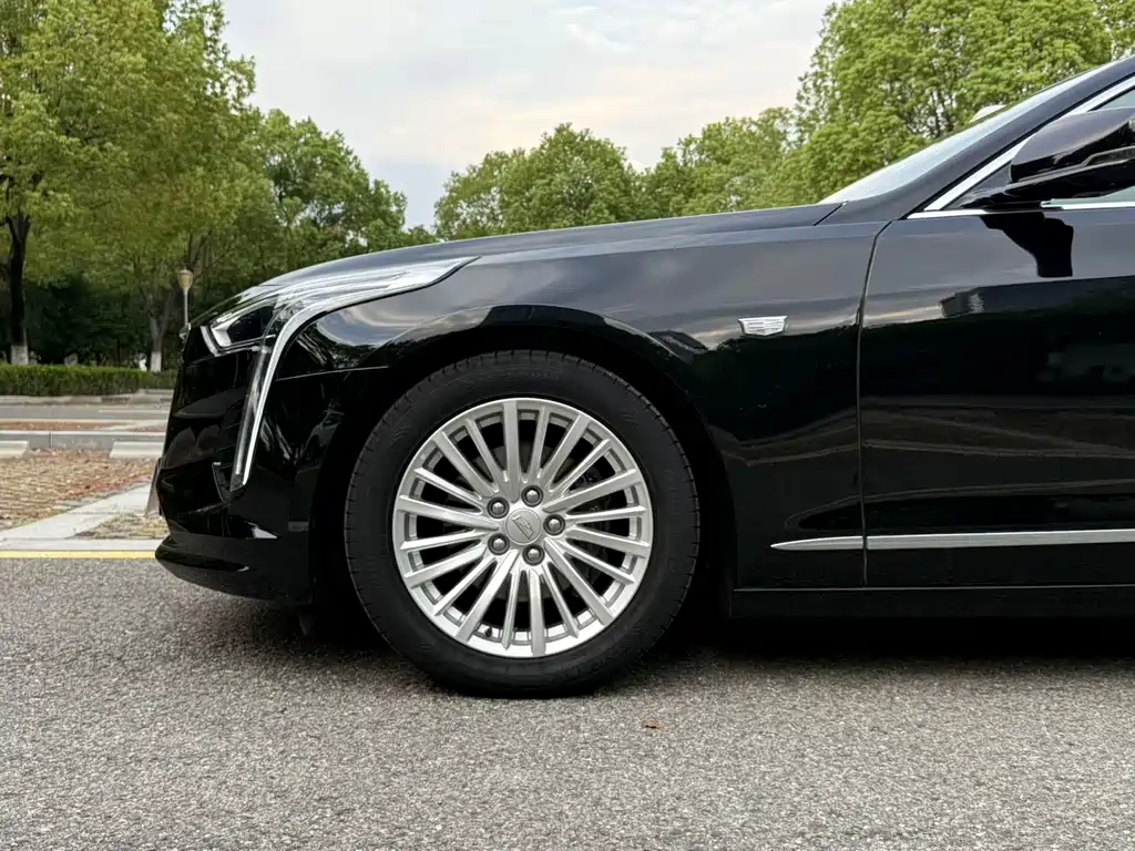 Cadillac CT6 2020 — фото 11