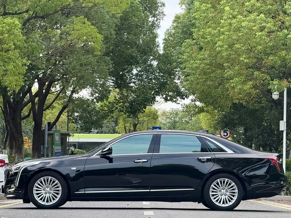Cadillac CT6 2020 — фото 3