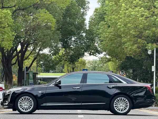 Cadillac CT6 2020