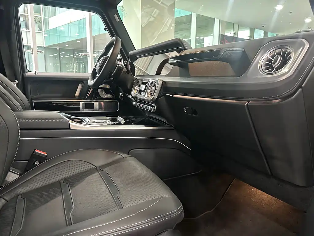 Mercedes-Benz G-Class AMG — фото 11