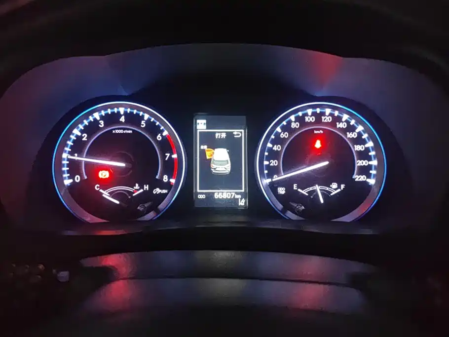 Toyota Highlander 2020 — фото 14