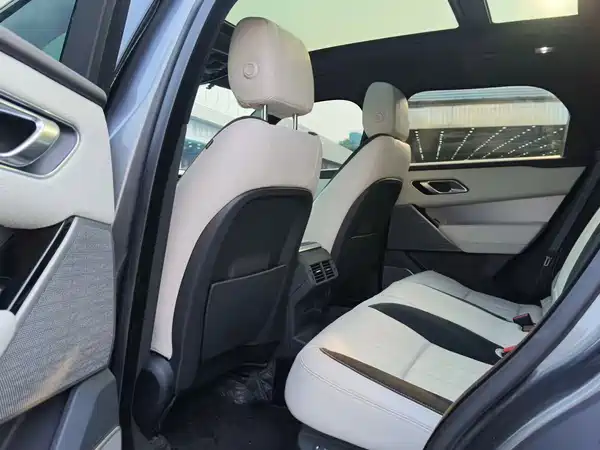 Land Rover Range Rover Velar 2017