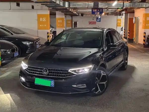 Volkswagen Magotan 2023