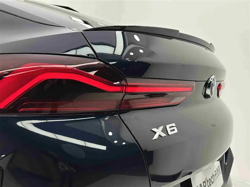 BMW X6 2021 — фото 25