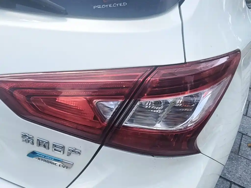 Nissan Tiida 2019 — фото 8